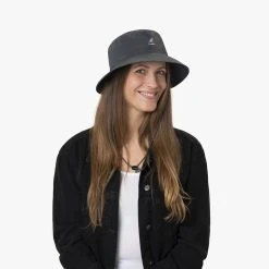 Iridescent Jungle Bucket Stoffhut By Kangol 12 Iridescent Jungle Bucket Stoffhut By Kangol -Stetson Speichern Iridescent Jungle Bucket Stoffhut by Kangol.65486 7