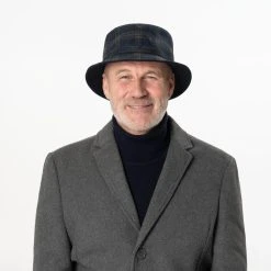 Stuart Blue Sympatex Hut Mit Ohrenschutz By Mayser